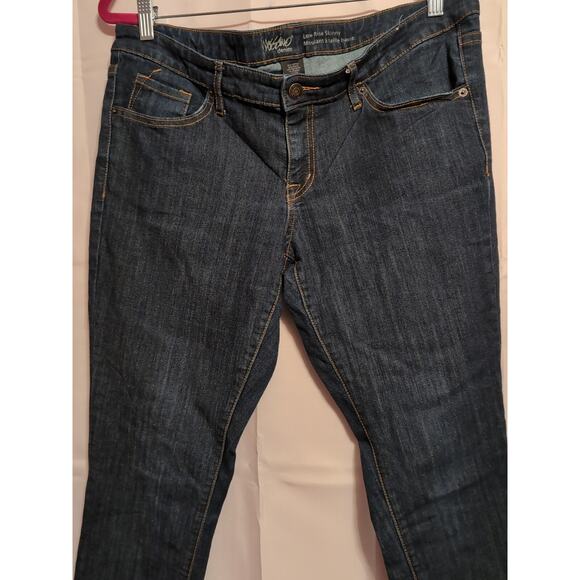 Mossimo Woman's Denim Jeans Low Rise Skinny Size 12/31(9) - Picture 2 of 8